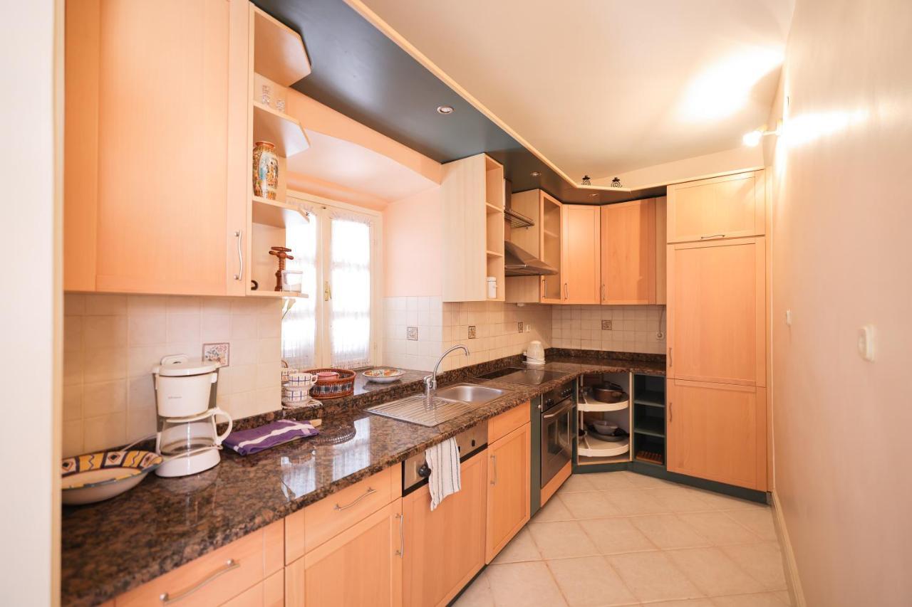 Two Bedroom Apartment In City Center Igor ザダル エクステリア 写真
